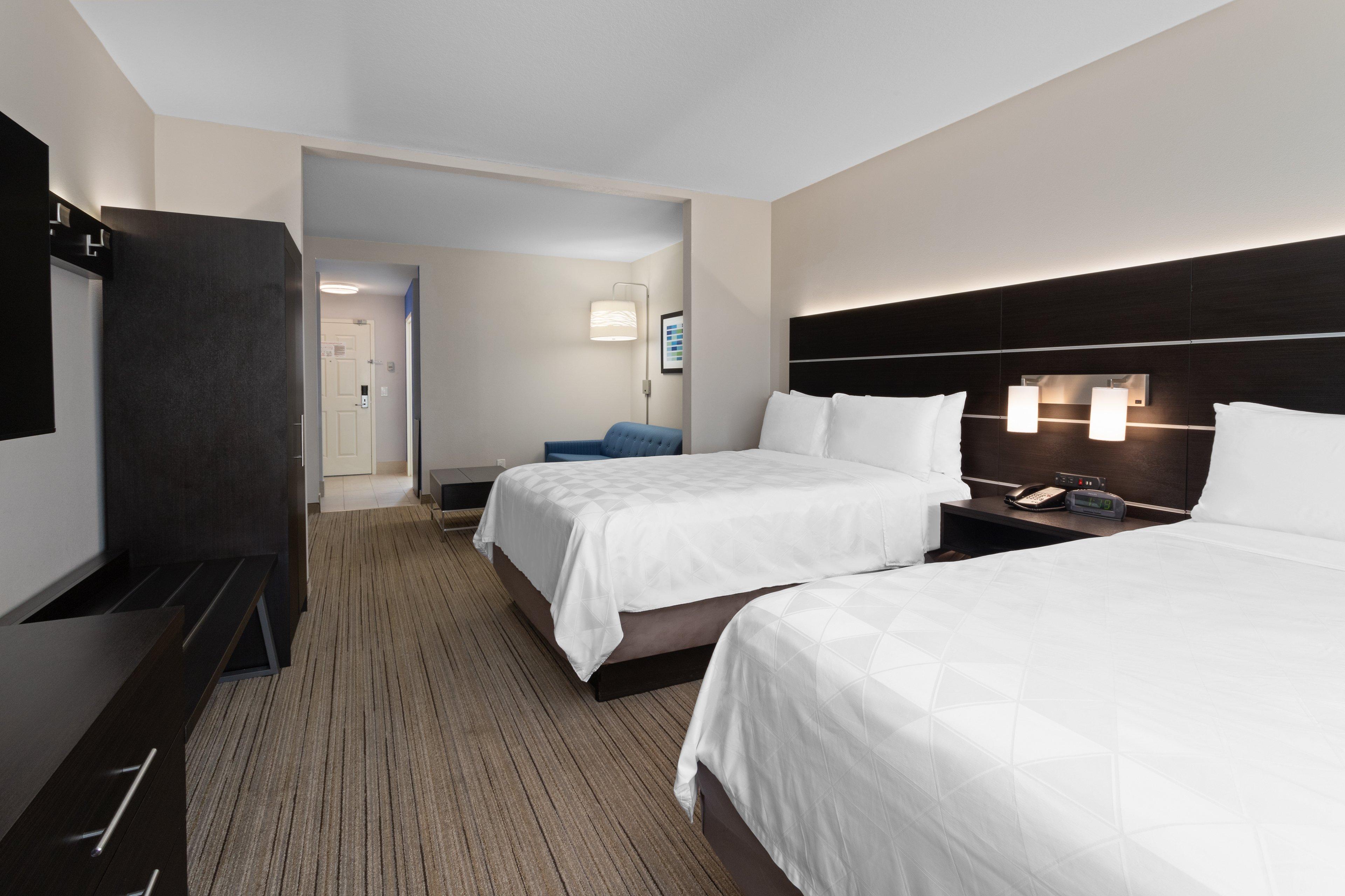 Hotel Express & Placid By Ihg 2*