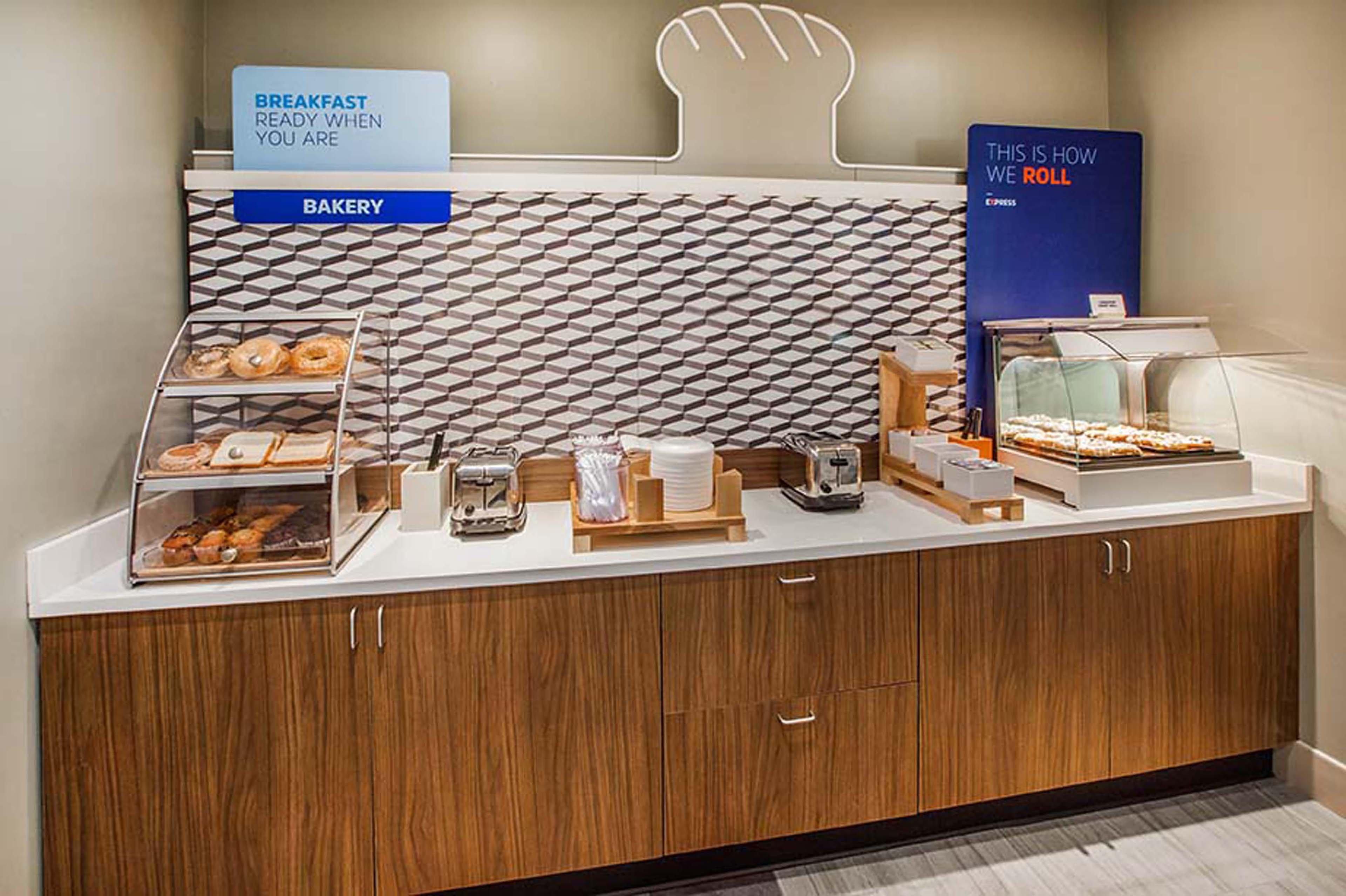 Express & Placid By Ihg 2* Lake Placid