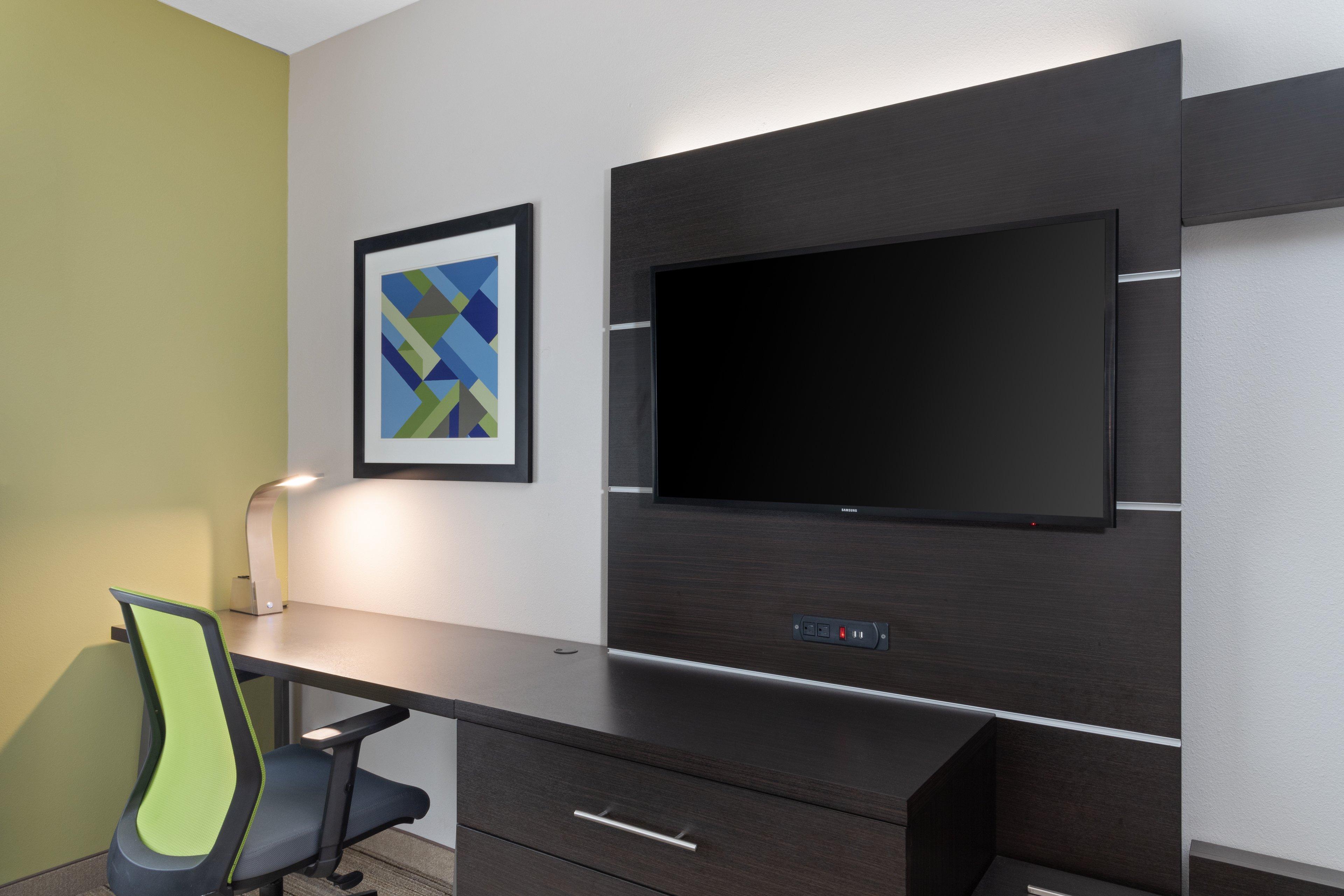 Express & Placid By Ihg Hotel 2*