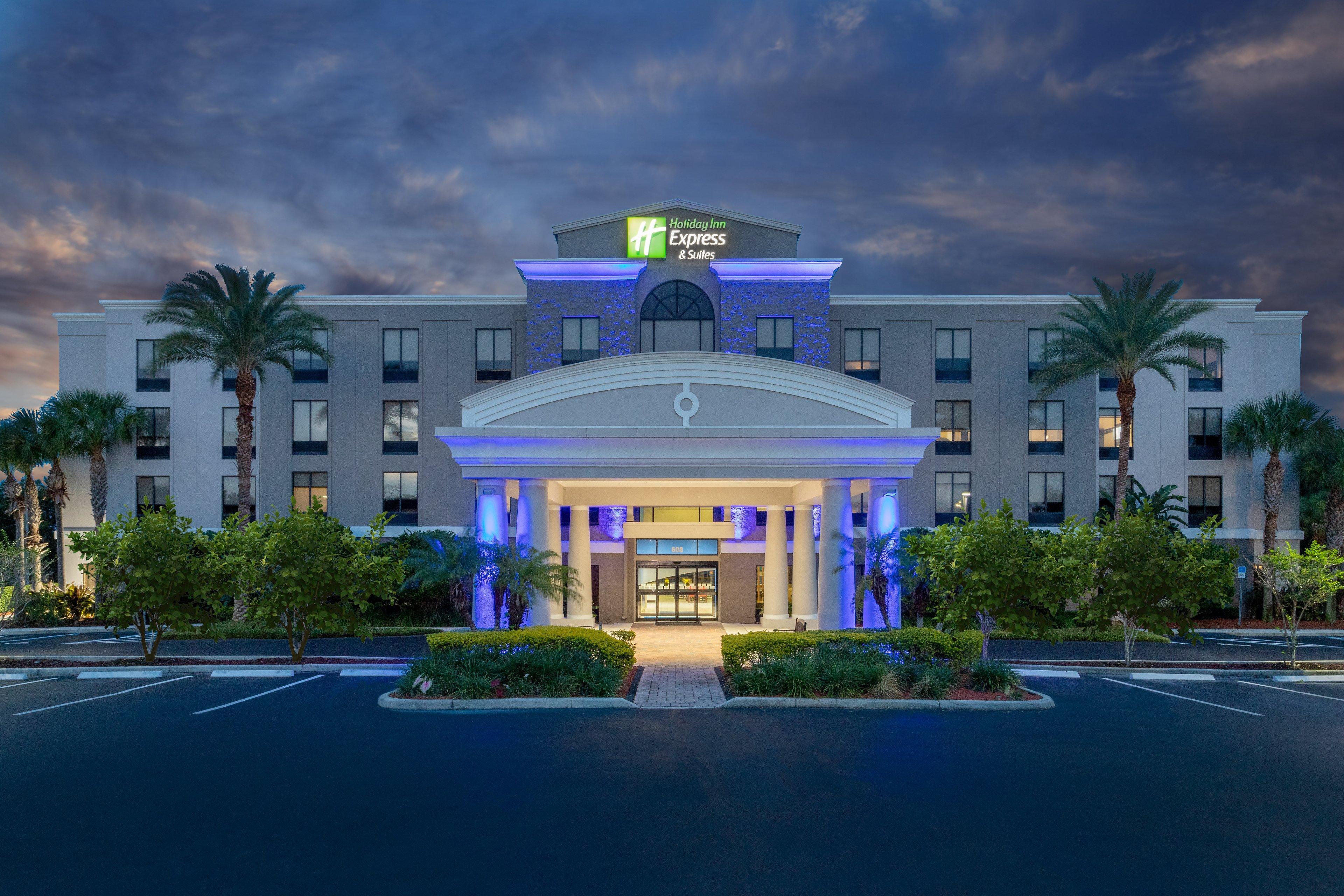 Hotel Express & Placid By Ihg 2*