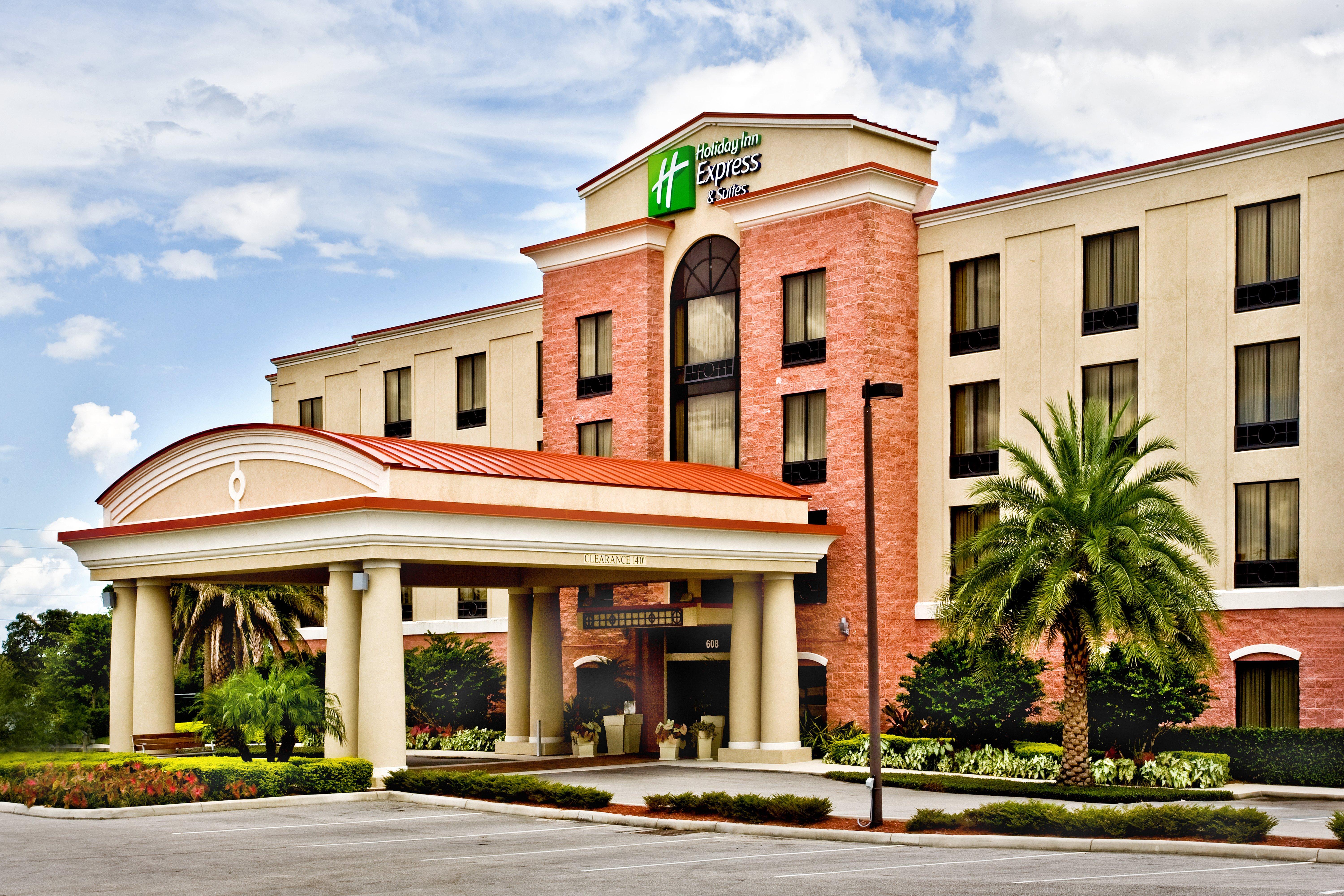 Express & Placid By Ihg Hotel 2*