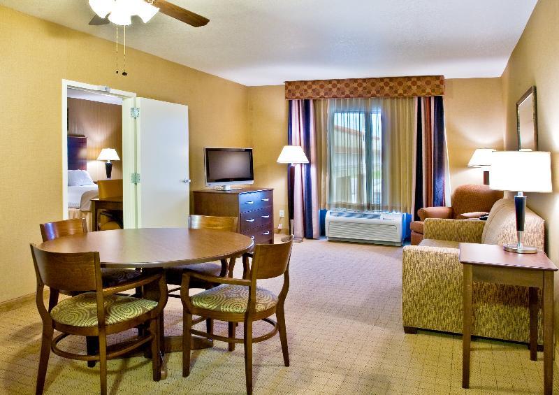 Hotel Express & Placid By Ihg